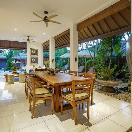 Asrina Villa'S Seminyak المظهر الخارجي الصورة