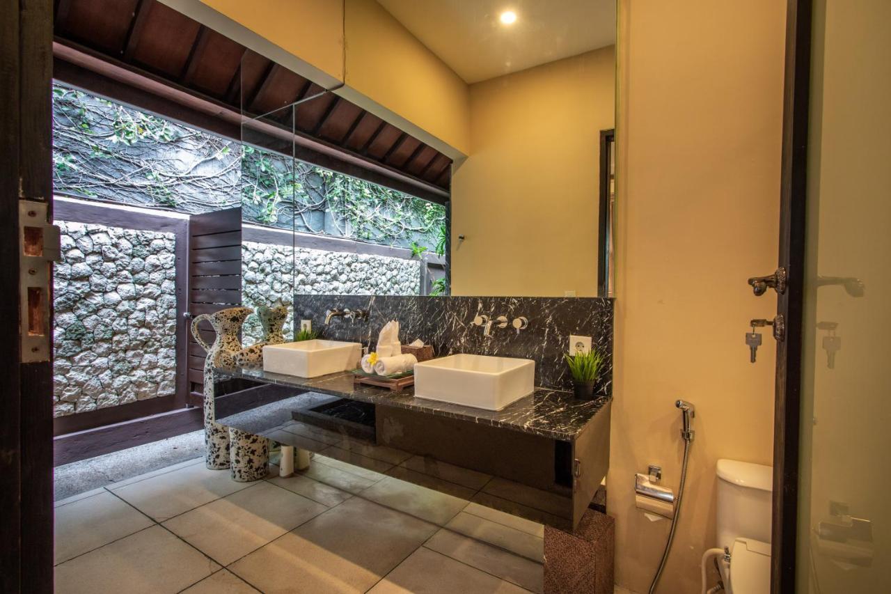 Asrina Villa'S Seminyak المظهر الخارجي الصورة
