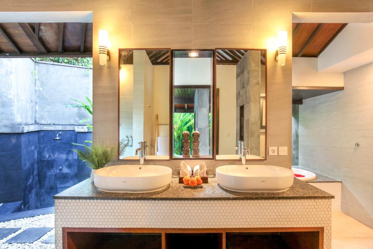 Asrina Villa'S Seminyak المظهر الخارجي الصورة